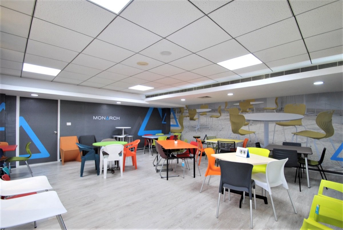 Monarch Furnitures 3